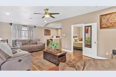 10158 Scotsbrook Drive, Houston, TX 77038 - Photo 29