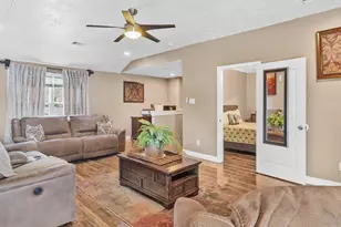 10158 Scotsbrook Dr, Houston, TX 77038 - Photo 29
