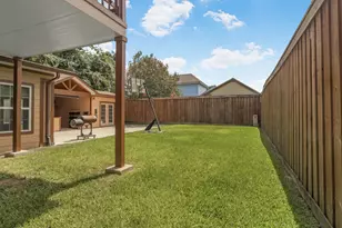 10158 Scotsbrook Dr, Houston, TX 77038 - Photo 35