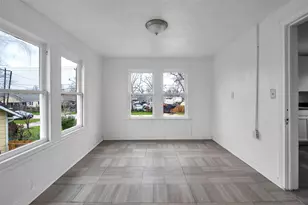 1016 Apache St, Houston, TX 77022 - Photo 21