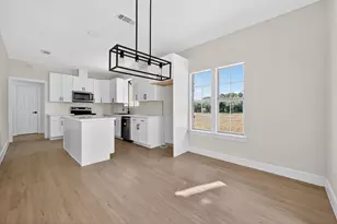 300 Fawn Ln, Georgetown, TX 78628 - Photo 33