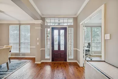 2027 Valleria Court, Sugar Land, TX 77479 - Photo 5