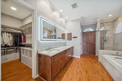 2027 Valleria Court, Sugar Land, TX 77479 - Photo 19