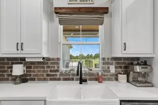 184 Randi Rd, Bellville, TX 77418 - Photo 11