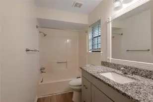 2402 Sycamore Ave, Huntsville, TX 77340 - Photo 19