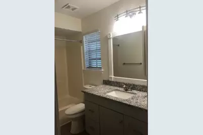 2402 Sycamore Avenue #D8, Huntsville, TX 77340 - Photo 7