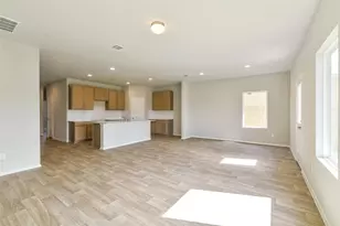4618 Coral Bean St, Pinehurst, TX 77362 - Photo 9