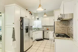 2605 Ave O 1/2, Galveston, TX 77550 - Photo 13