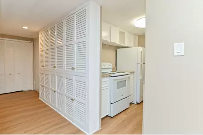 7520 Hornwood Drive #201W, Houston, TX 77036 - Photo 7