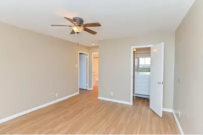 7520 Hornwood Drive #201W, Houston, TX 77036 - Photo 13