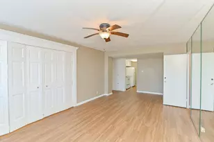 7520 Hornwood Dr, Houston, TX 77036 - Photo 11
