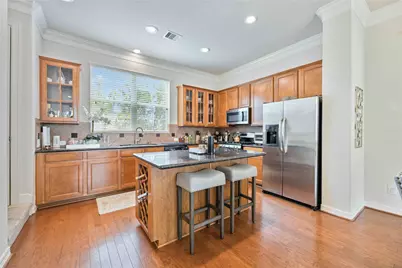 3214 Clearview Circle, Houston, TX 77025 - Photo 3