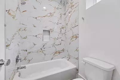 5618 Bertellis Lane, Houston, TX 77091 - Photo 17