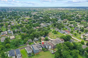 2302 Abernathy St, Houston, TX 77026 - Photo 33