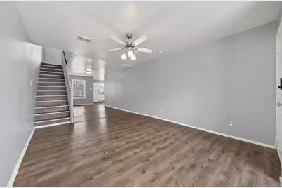 2302 Abernathy Street, Houston, TX 77026 - Photo 5