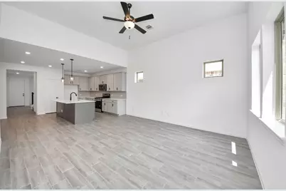 7722 Clover Gully Lane, Katy, TX 77493 - Photo 19