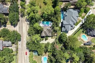 335 Voss Rd, Houston, TX 77024 - Photo 43