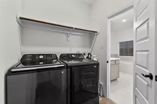 2727 Bisbee Rd, League City, TX 77573 - Photo 41
