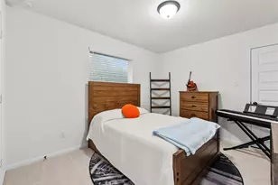 2727 Bisbee Rd, League City, TX 77573 - Photo 35