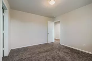 1406 Lake City Ln, Houston, TX 77047 - Photo 21