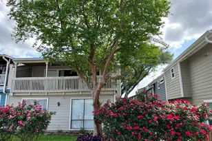 129 April Point Dr N, Conroe, TX 77356 - Photo 1