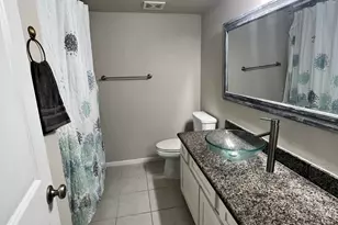 129 April Point Dr N, Conroe, TX 77356 - Photo 9