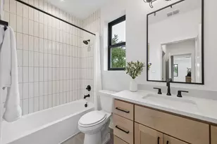 1031 W 43rd St, Houston, TX 77018 - Photo 29