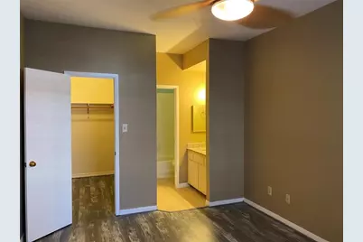 2626 Holly Hall Street #1211, Houston, TX 77054 - Photo 11