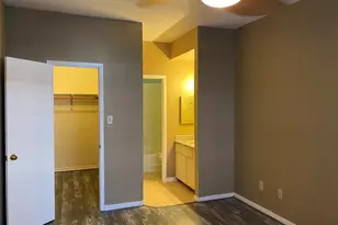 2626 Holly Hall St, Houston, TX 77054 - Photo 11