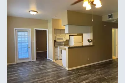 2626 Holly Hall Street #1211, Houston, TX 77054 - Photo 3