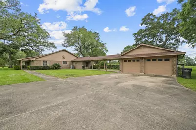 1655 E South Street, Alvin, TX 77511 - Photo 29