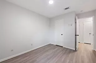 11805 Southlake Dr, Houston, TX 77077 - Photo 19