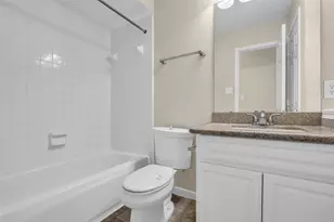 12018 Natural Bridges Ln, Sugar Land, TX 77498 - Photo 17