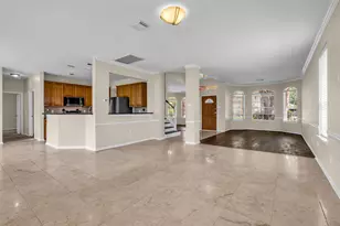 12018 Natural Bridges Ln, Sugar Land, TX 77498 - Photo 9