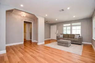 180 Maurine Ln, Cleveland, TX 77328 - Photo 11