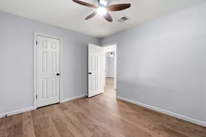 16303 Deer Lick Drive, Houston, TX 77090 - Photo 21
