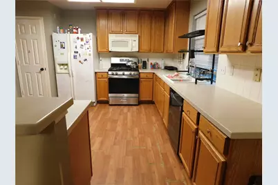 6047 Kristen Park Lane, Humble, TX 77346 - Photo 11