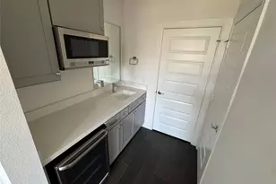 304 Jensen, Houston, TX 77020 - Photo 5