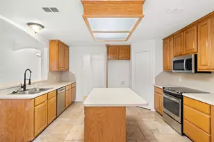 112 Ruby St, Caldwell, TX 77836 - Photo 9