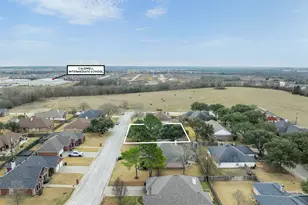 112 Ruby St, Caldwell, TX 77836 - Photo 27