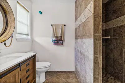 419 W Lake Shore Dr, Livingston, TX 77351 - Photo 23