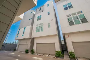 5919 E Post Oak Ln, Houston, TX 77055 - Photo 5