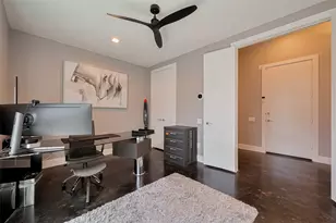 5919 E Post Oak Ln, Houston, TX 77055 - Photo 7