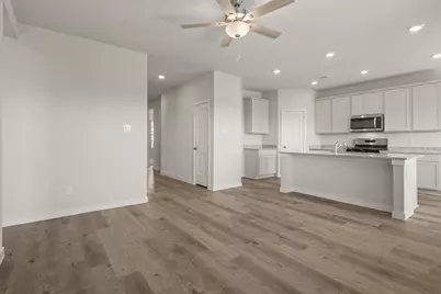 10611 Crockett Meadows Boulevard, Conroe, TX 77306 - Photo 9