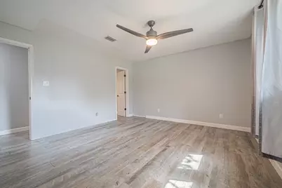 205 Winding Way, Rockport, TX 78382 - Photo 9