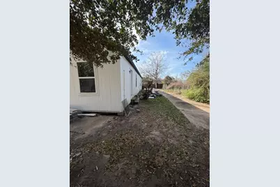 3009 Lincoln Street, Liberty, TX 77575 - Photo 25