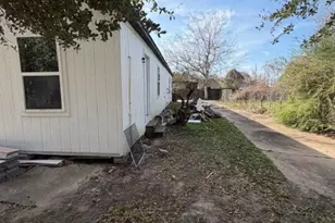 3009 Lincoln St, Liberty, TX 77575 - Photo 25