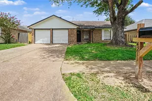 4211 Thunder Bay Dr, Pasadena, TX 77504 - Photo 1