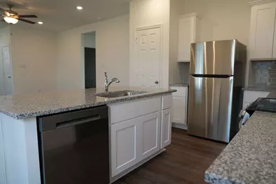 10699 Crockett Meadows Boulevard, Conroe, TX 77306 - Photo 5