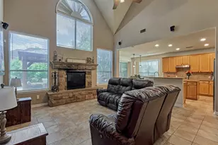 23 Weeping Spruce Pl, Conroe, TX 77384 - Photo 7